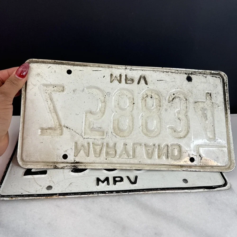 Maryland Z 58834 1984 MPV Vintage License plate